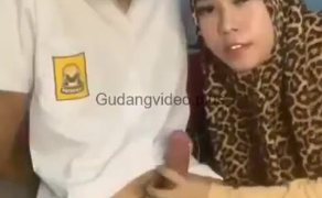 Guru dan Murid Wikwik di Rumah Viral